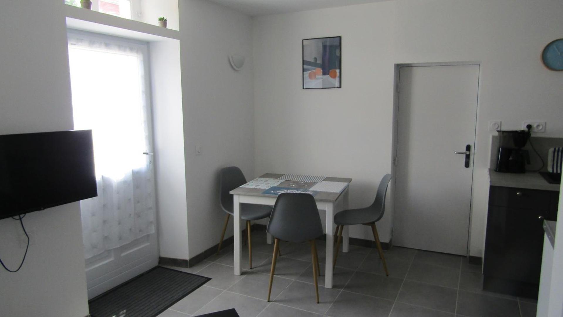 Les Cactus Apartment Bagneres-de-Bigorre Exterior photo